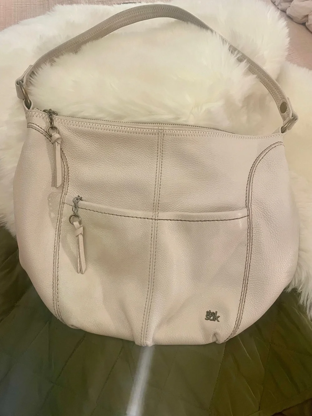 The Sak Iris Hobo Bag Ivory Pebbled Leather Purse Boho Minimalist Zip Tote
